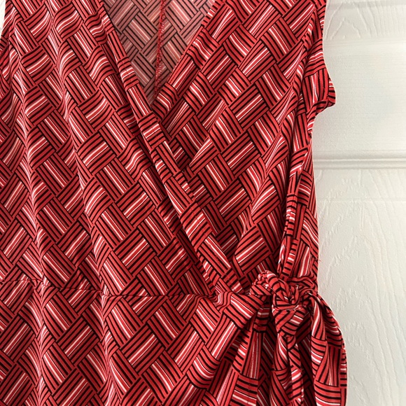 Banana Republic Red Geometric Midi Dress - Picture 4 of 7